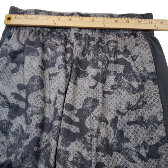 RBX Performance Shorts Mens Medium Gray with Pockets Summer Athletic Athleisure - Picture 3 of 10